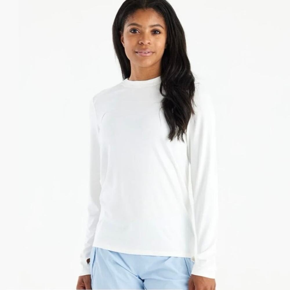 NWOT Women’s Free Fly Bamboo Shade
Hoodie lI in Bright White SZ S